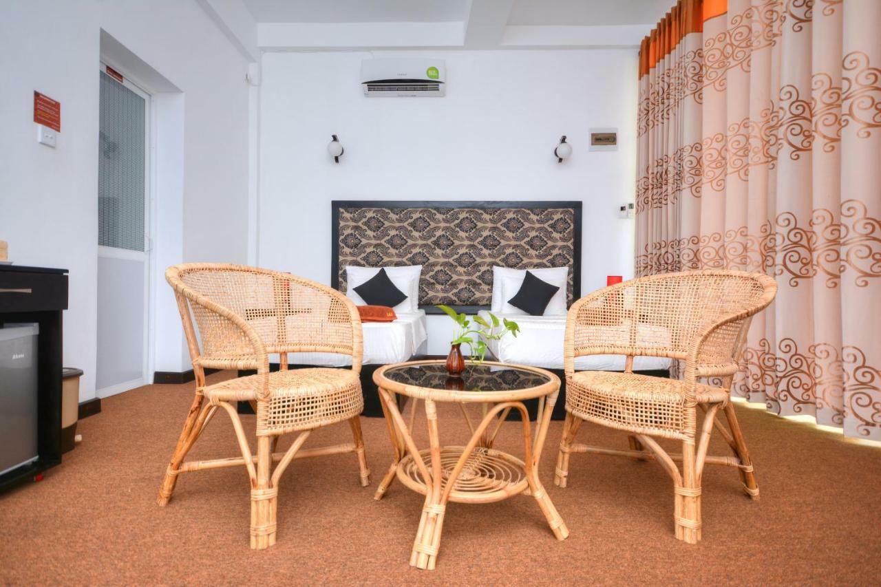 L&D Stay Inn Hikkaduwa Exterior photo